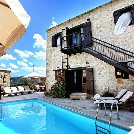 Leonidas Village * Goudhi