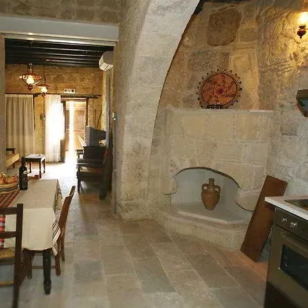 Leonidas Village Εξοχικό σπίτι Γουδί